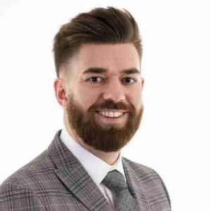 Elliot Skinner | Mortgage Broker in Prescot